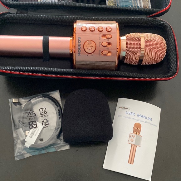 BONAOK Wireless Bluetooth Karaoke Microphone with case- New - Picture 5 of 8